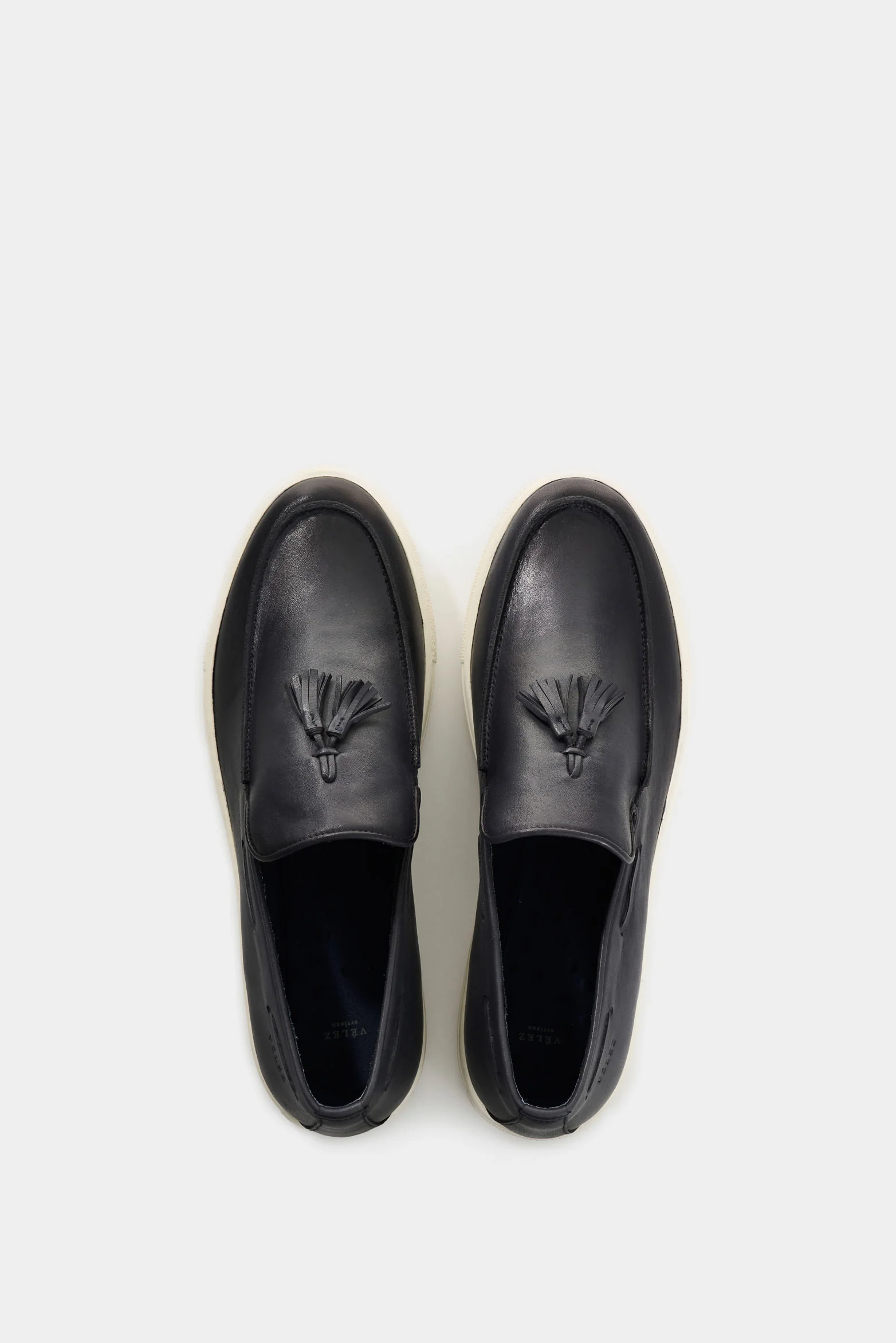 Solan Men's Leather Loafers in a Distressed Finish - Image 4