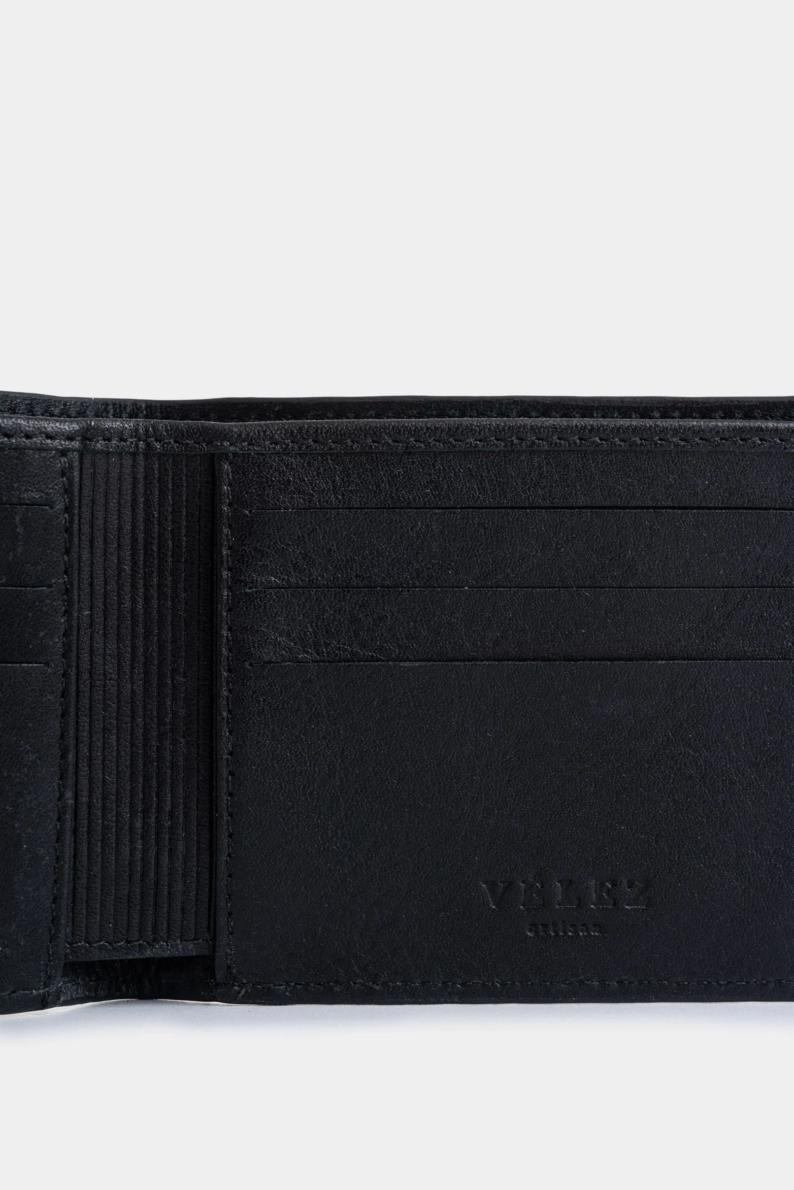 Sunlight leather wallet for men with contrast - Image 5