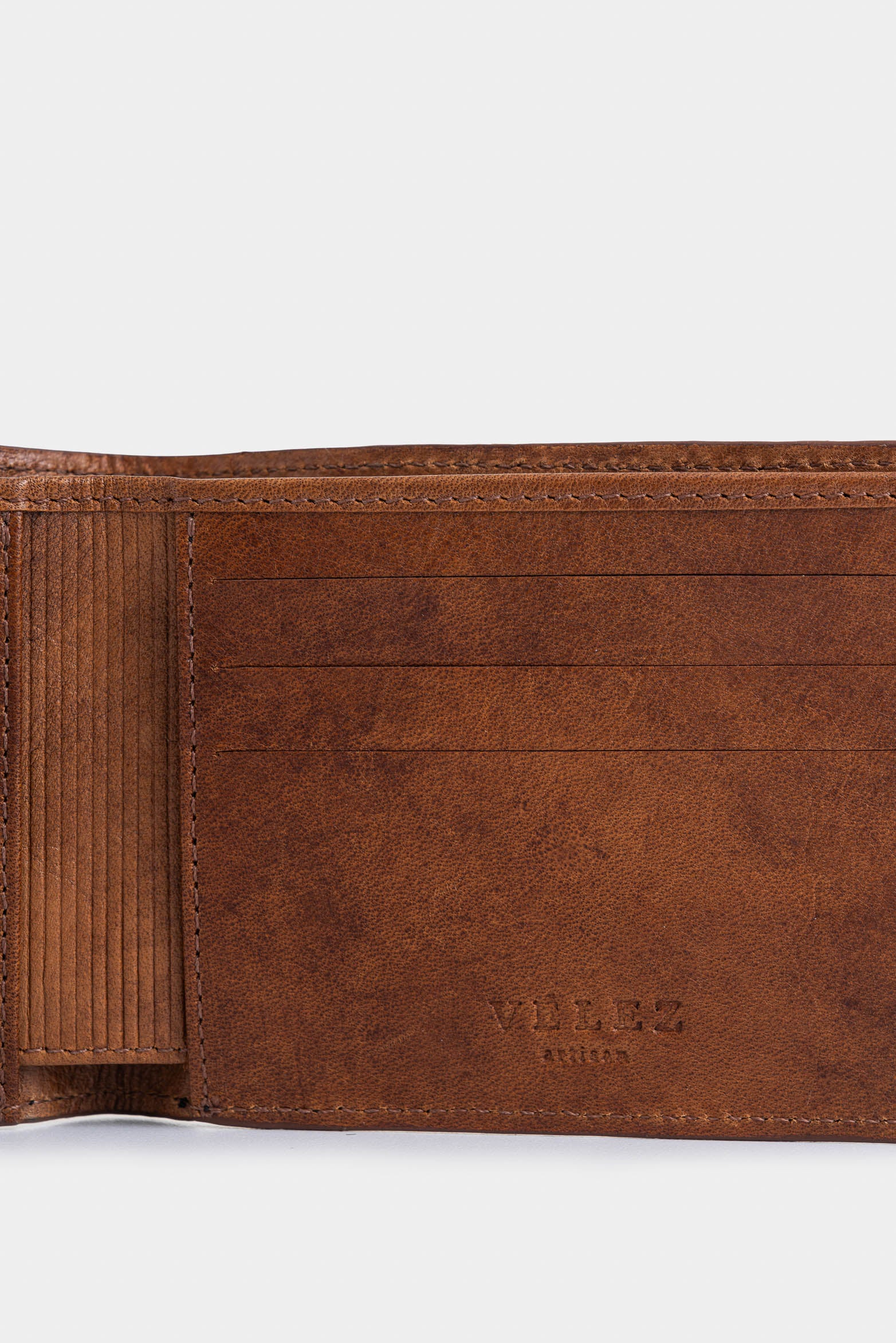 Sunlight leather wallet for men with contrast - Image 5