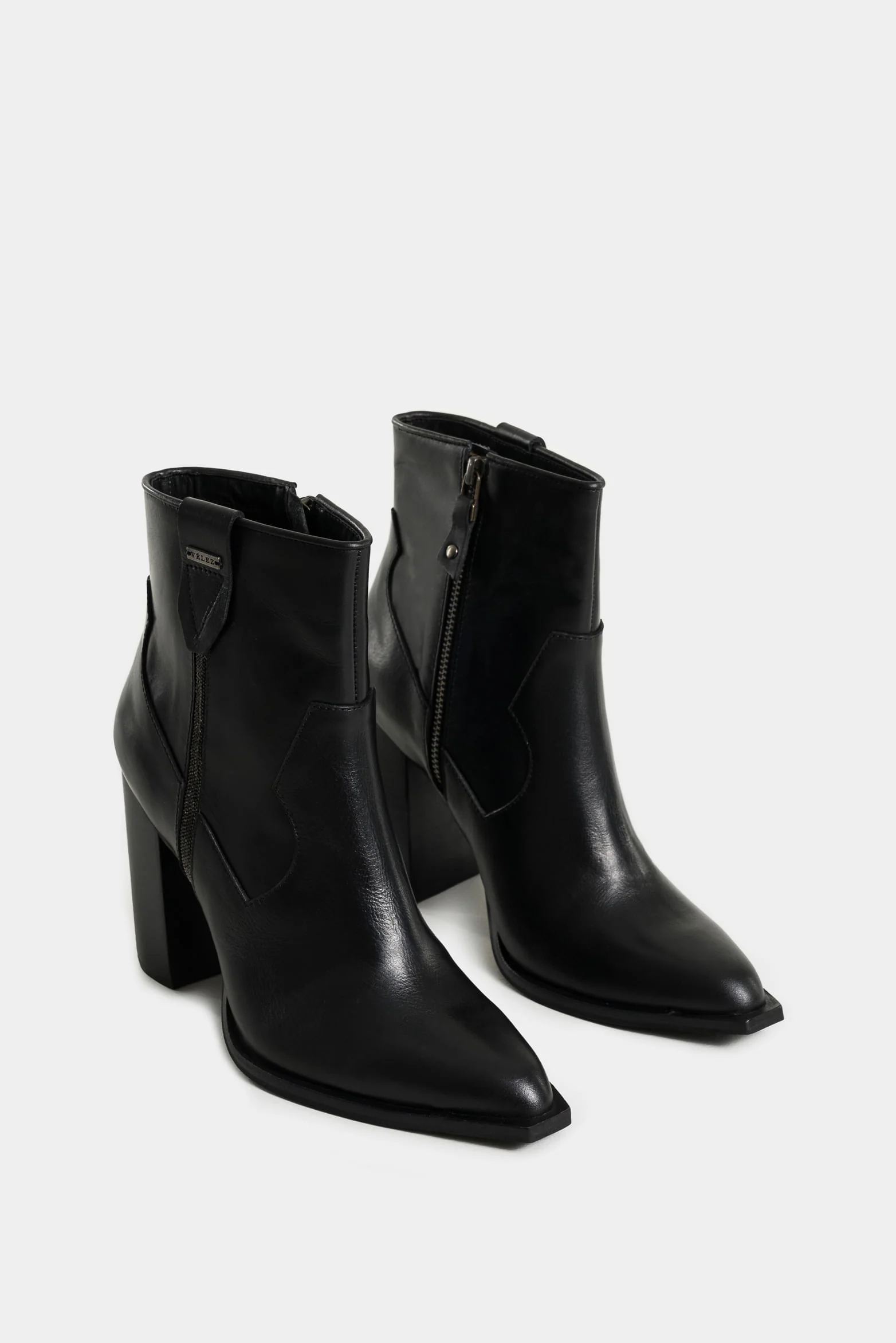 Tatacoa Leather Ankle Boots with Millaré Detailing - Image 2