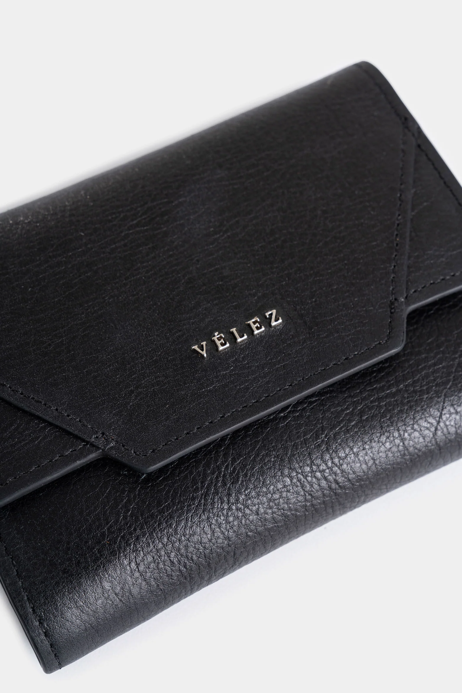 Taupe Leather Wallet for Women with Coin Pocket - Image 4