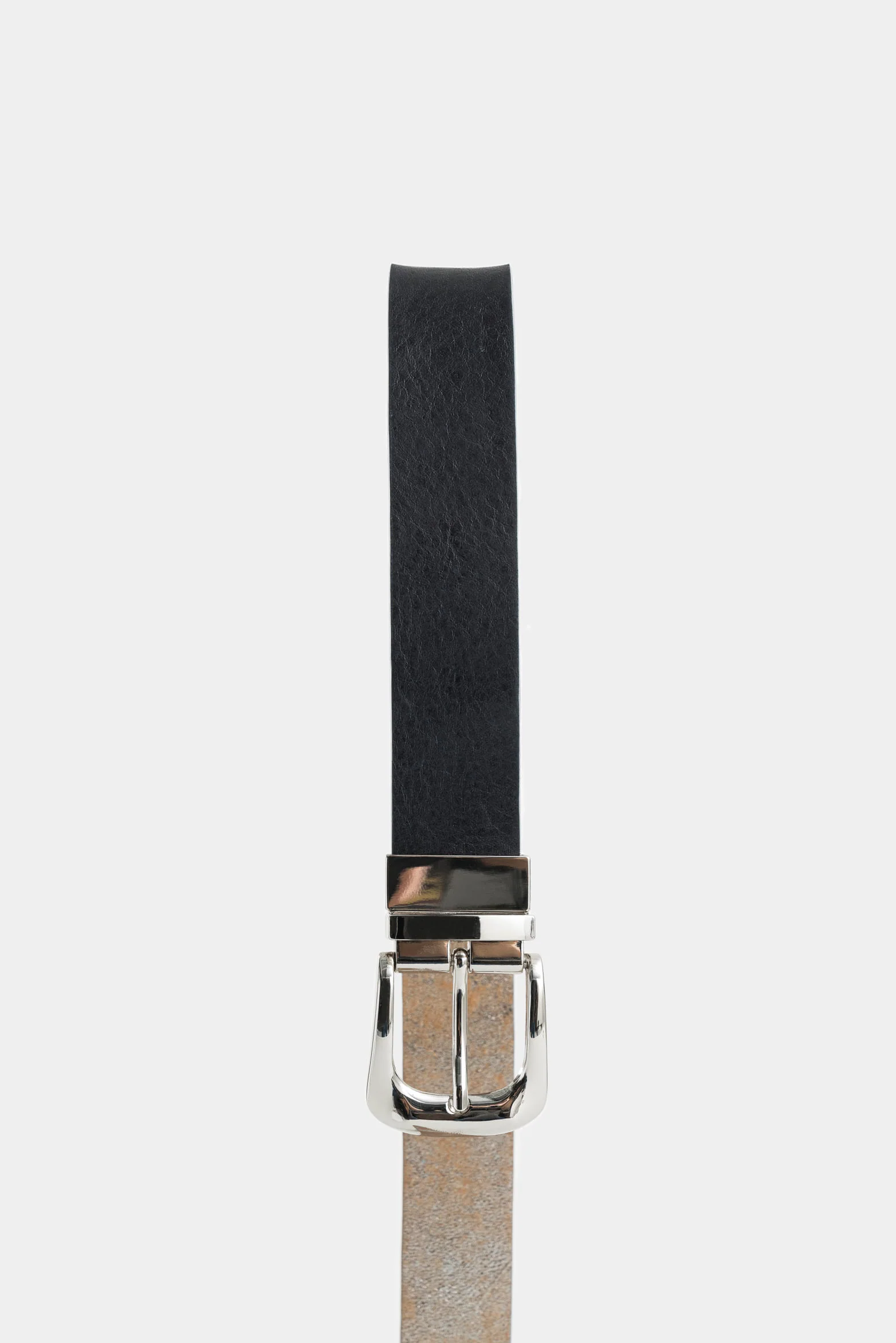 Tokyo Double-Sided Leather Belt for Women with Pyramid Studs - Image 2