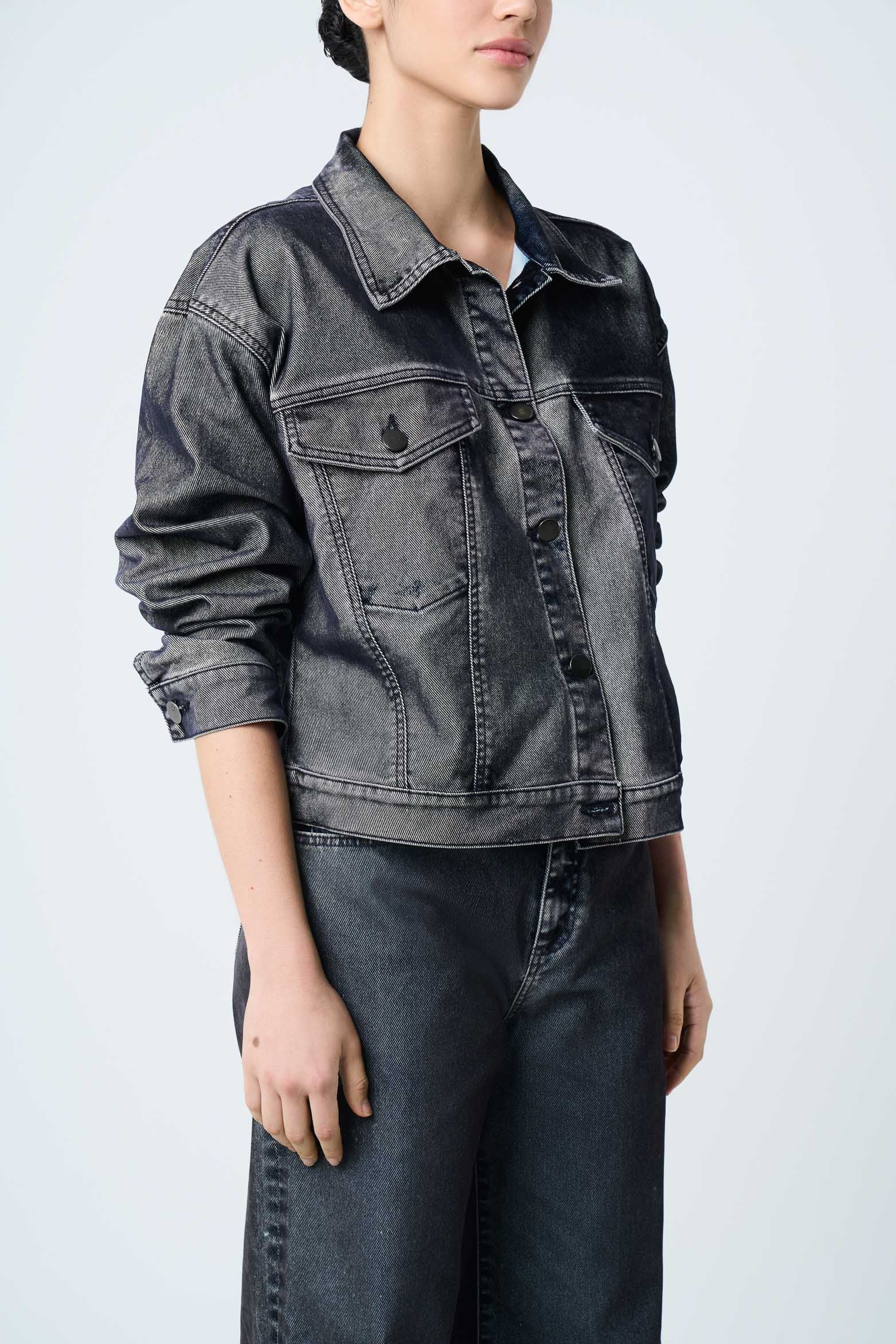 Velvet Jacket for Women Trucker Fit - Image 6
