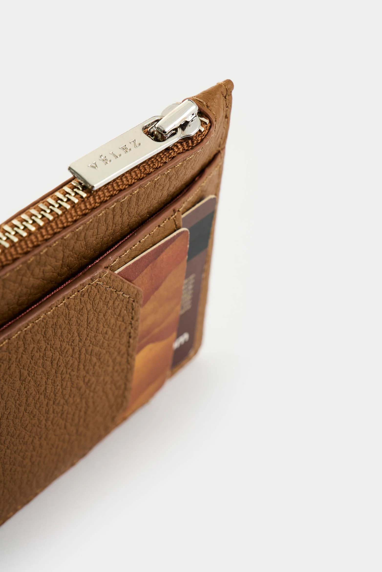 Versatile Dalia leather document holder for women - Image 5