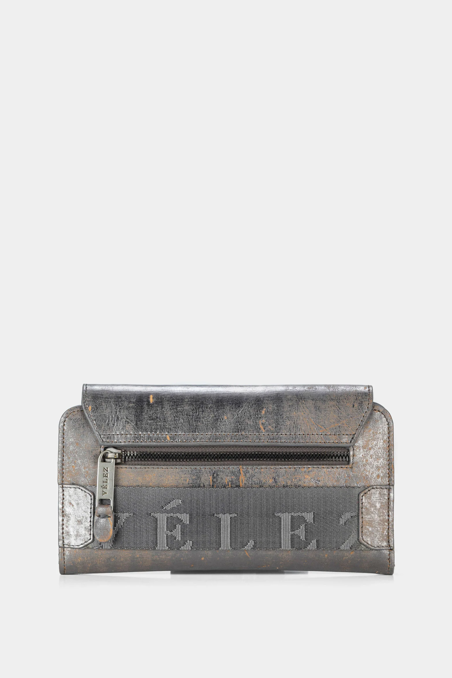 Women’s Colors Long Wallet in Leather with Handcrafted Effect - Image 3
