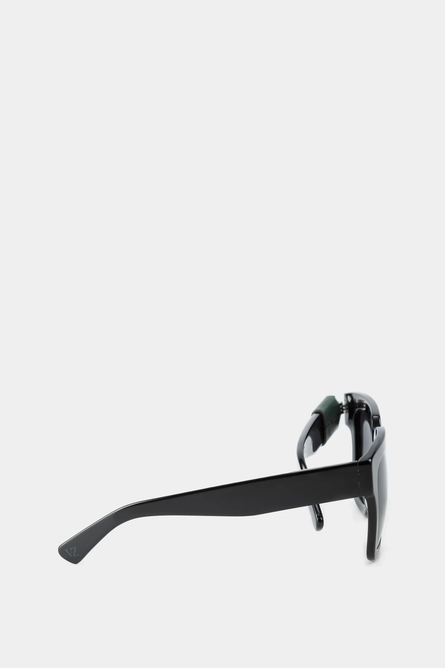 Women’s Dallas Square Sunglasses - Image 4