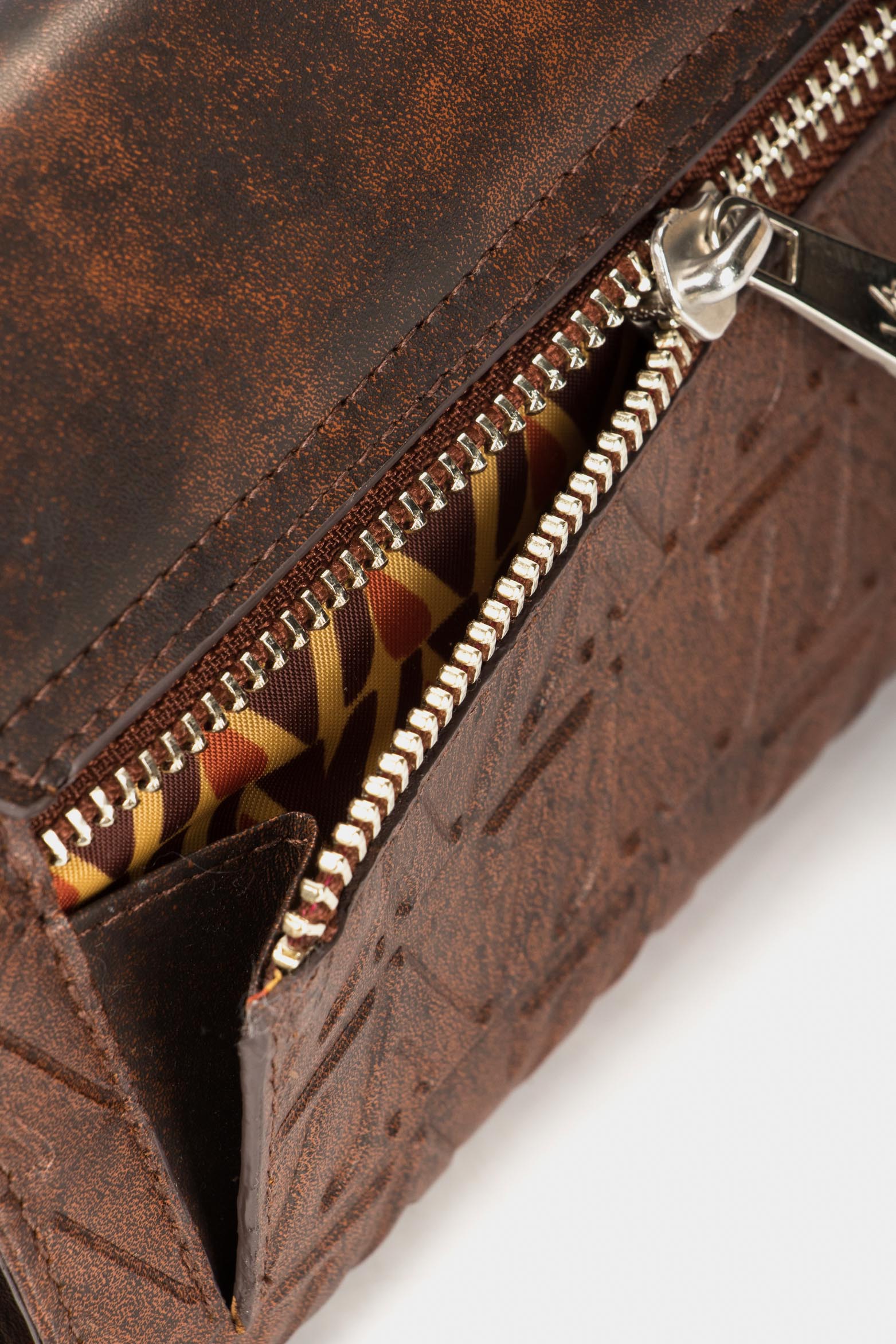 Women’s Damascus VZ Monogram Wallet in Embossed Honey Leather - Image 4
