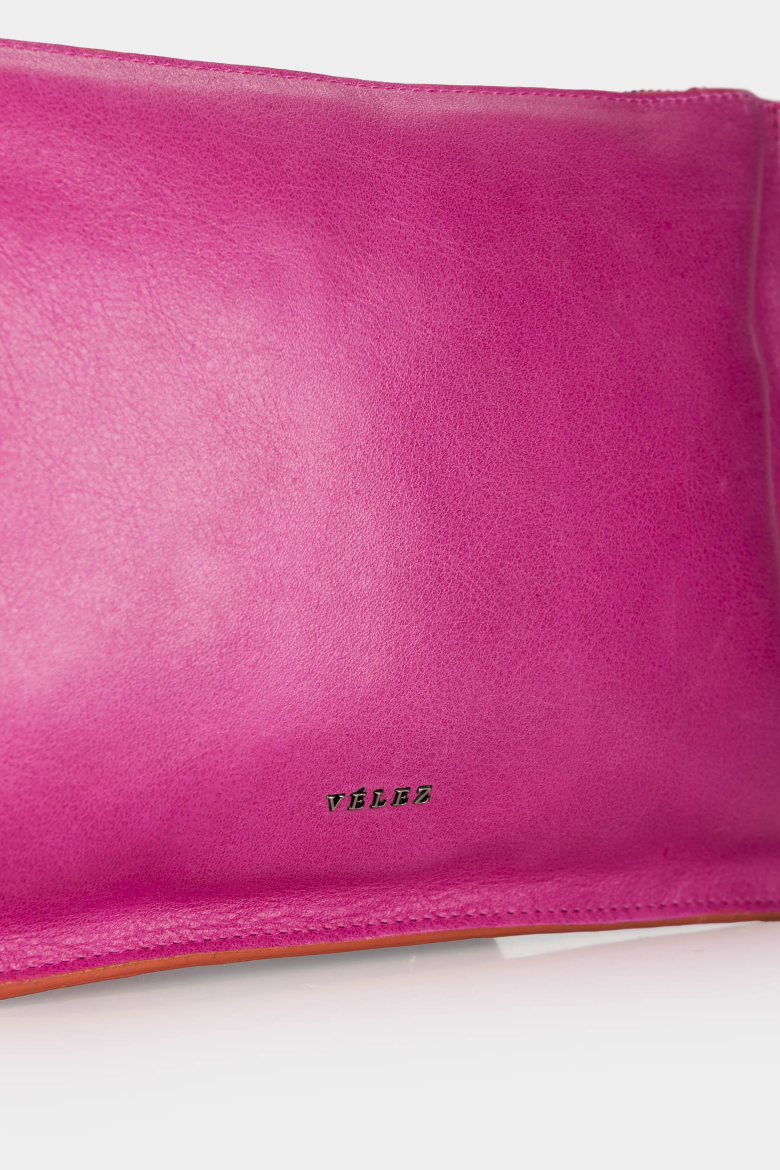 Women’s Delfos Leather Cosmetic Case with Strap - Image 4