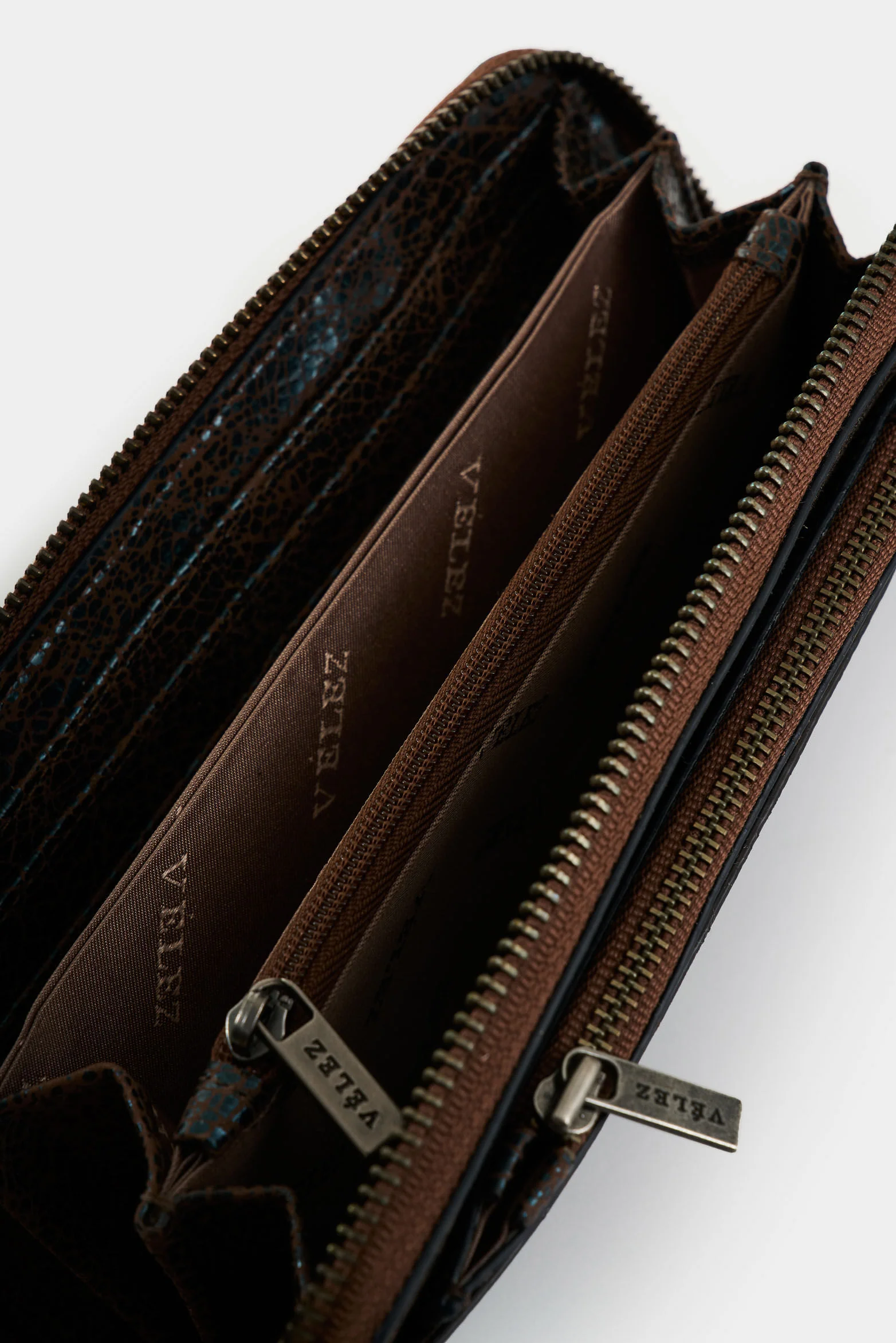 Women’s Esmeralda Folia Leather Checkbook Wallet - Image 5