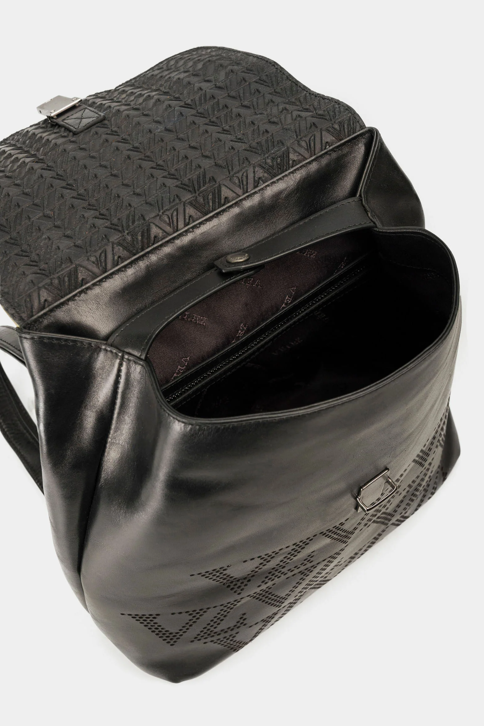 Women’s Goji Leather Backpack with VZ Monogram - Image 6