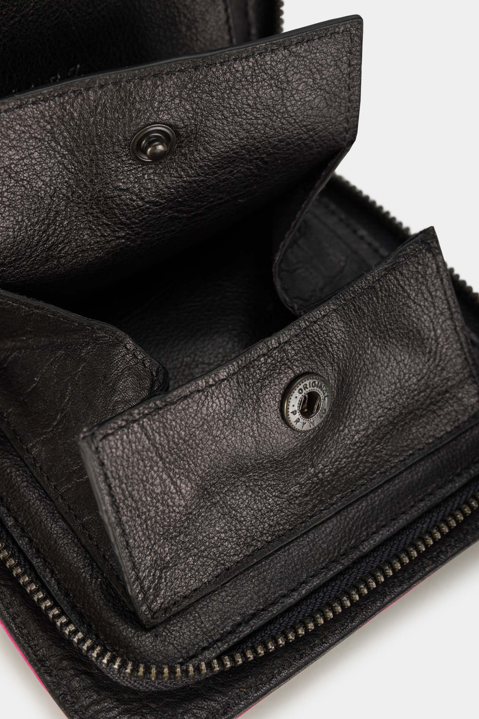 Women’s Kubor Leather Wallet with Wrist Strap - Image 7