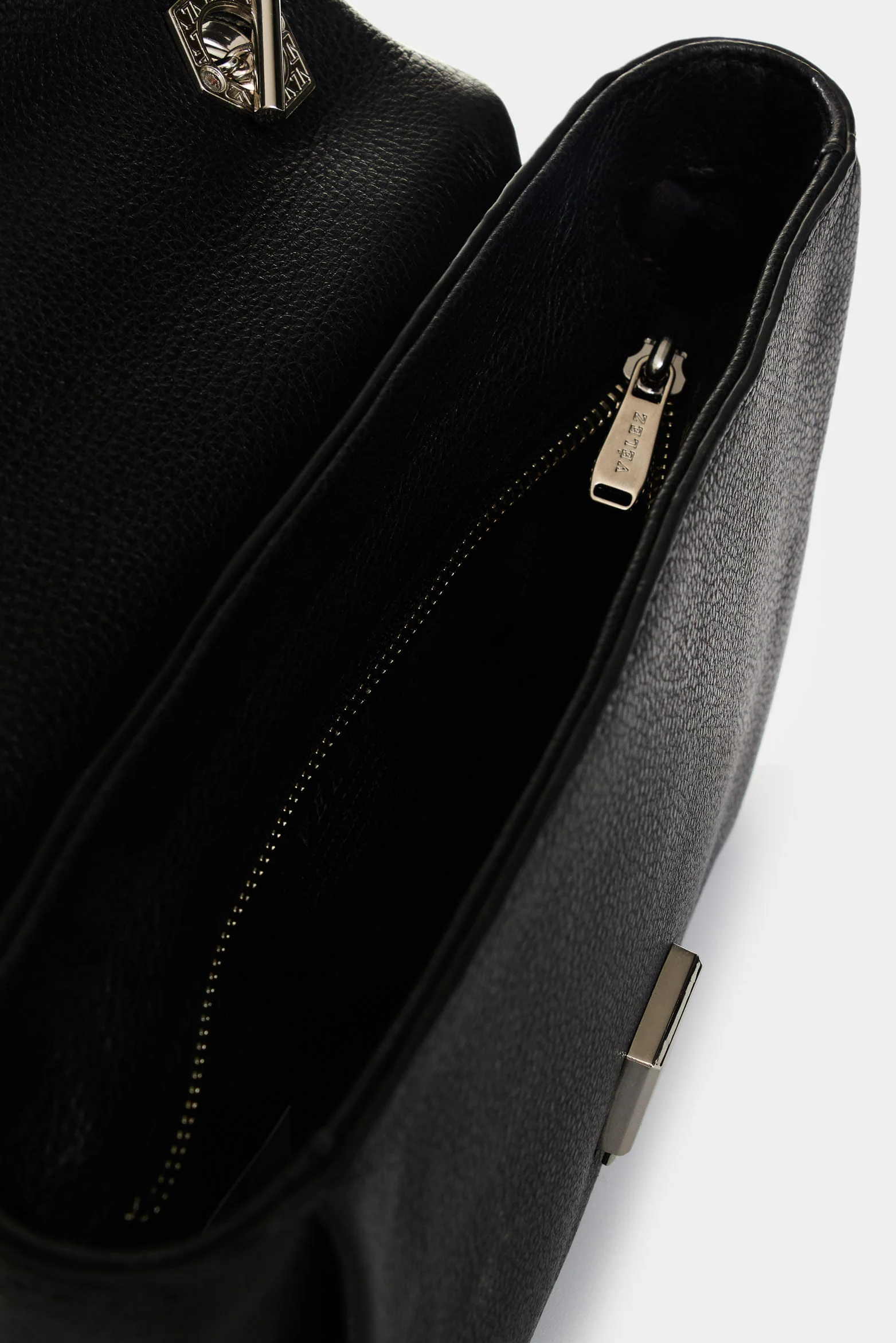 Women’s Lili Leather Satchel bag with Chain - Image 5