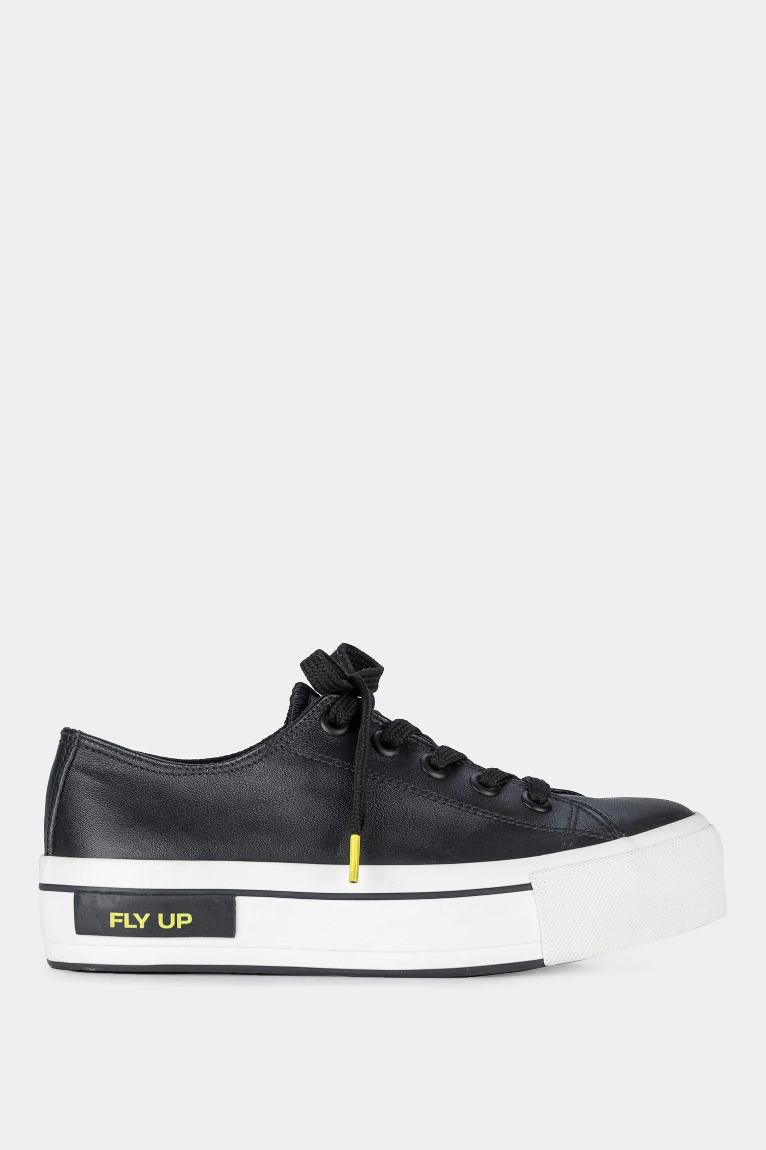 Women’s Nepal Sneakers in Black Leather