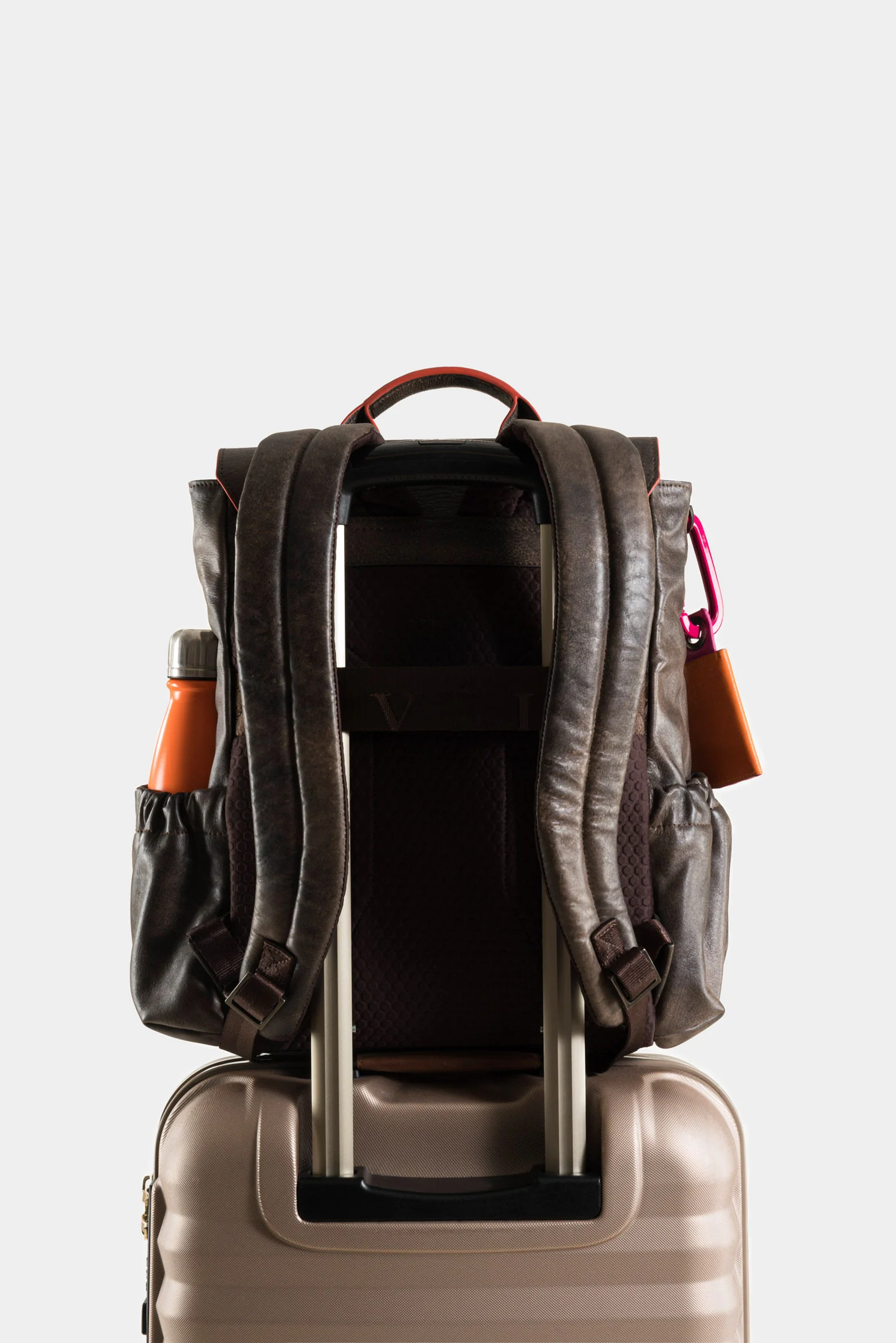 Women’s Zermatt Leather Backpack with Front Flap and Pocket - Image 3